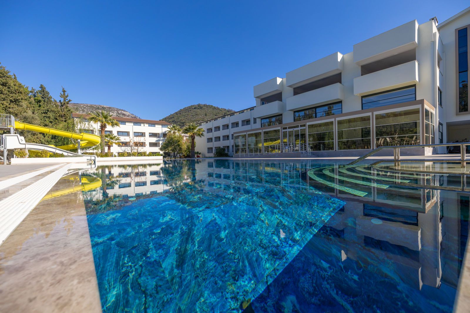 Proxima Hotel — 2