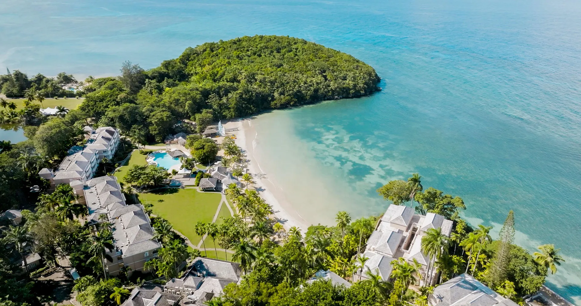 Couples Sans Souci, Ocho Rios