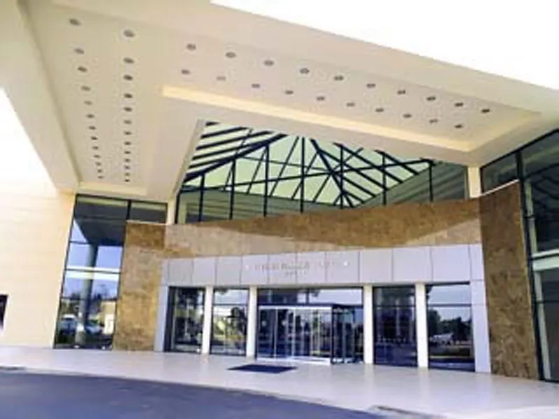 Ramada Plaza by Wyndham Thraki