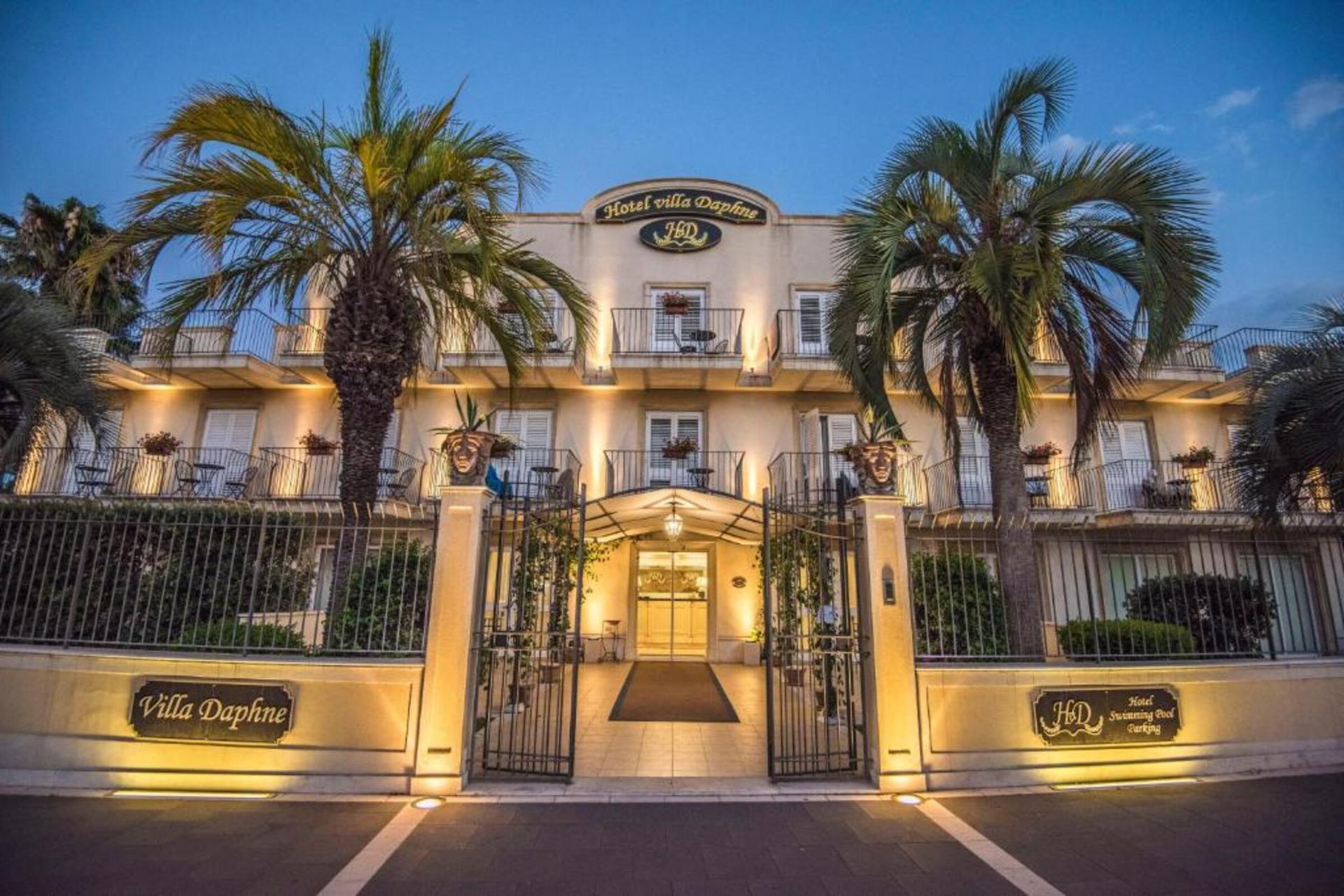 Villa Daphne — 2