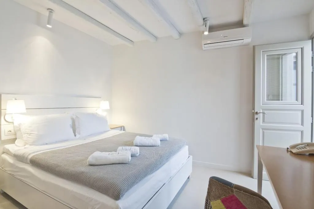 Comfy Suites
