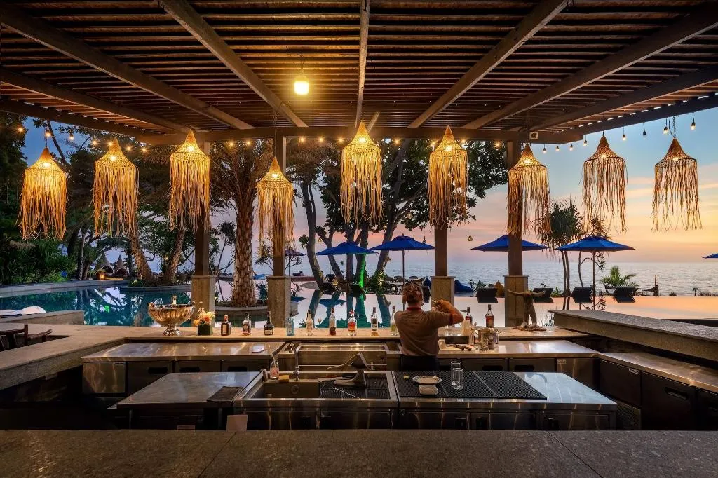 Nirvana Beach Resort & Spa, Lanta Island