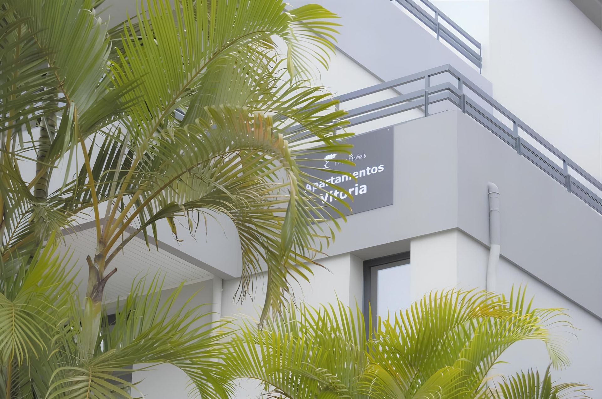 Apartamentos Turísticos Vitoria By Petit Hotels Funchal — 2