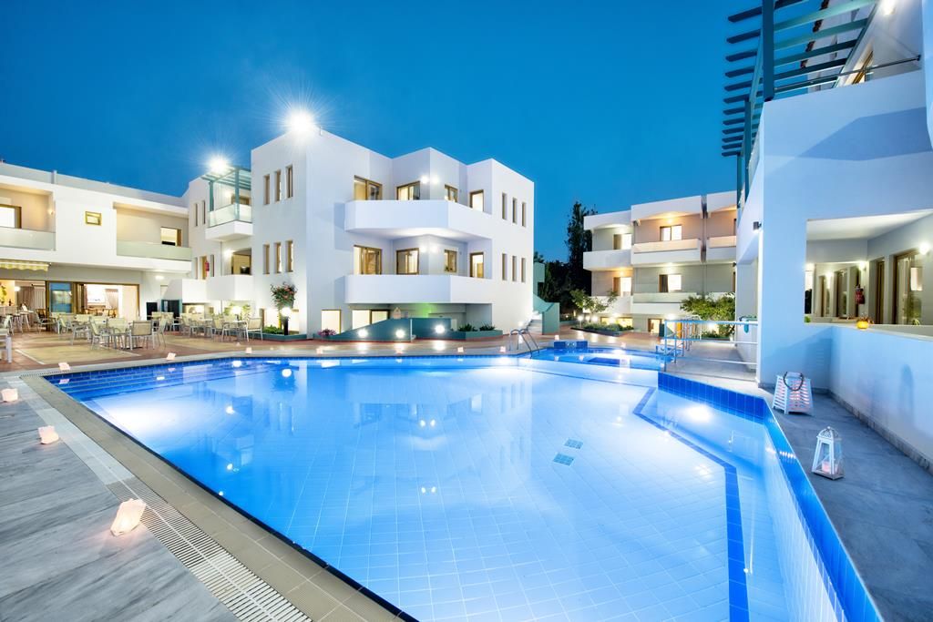 Mary Hotel — 2
