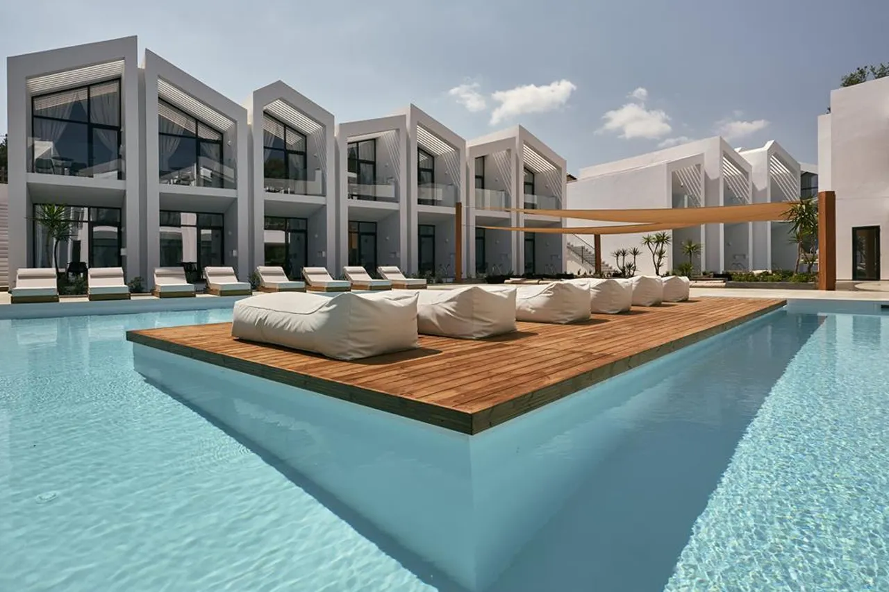 Geniet samen in één van de 6 beste Adults Only hotels in Europa