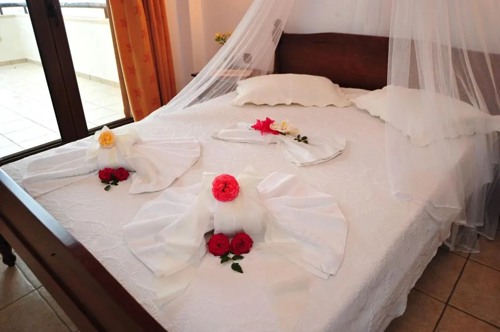 Kavousi Resort