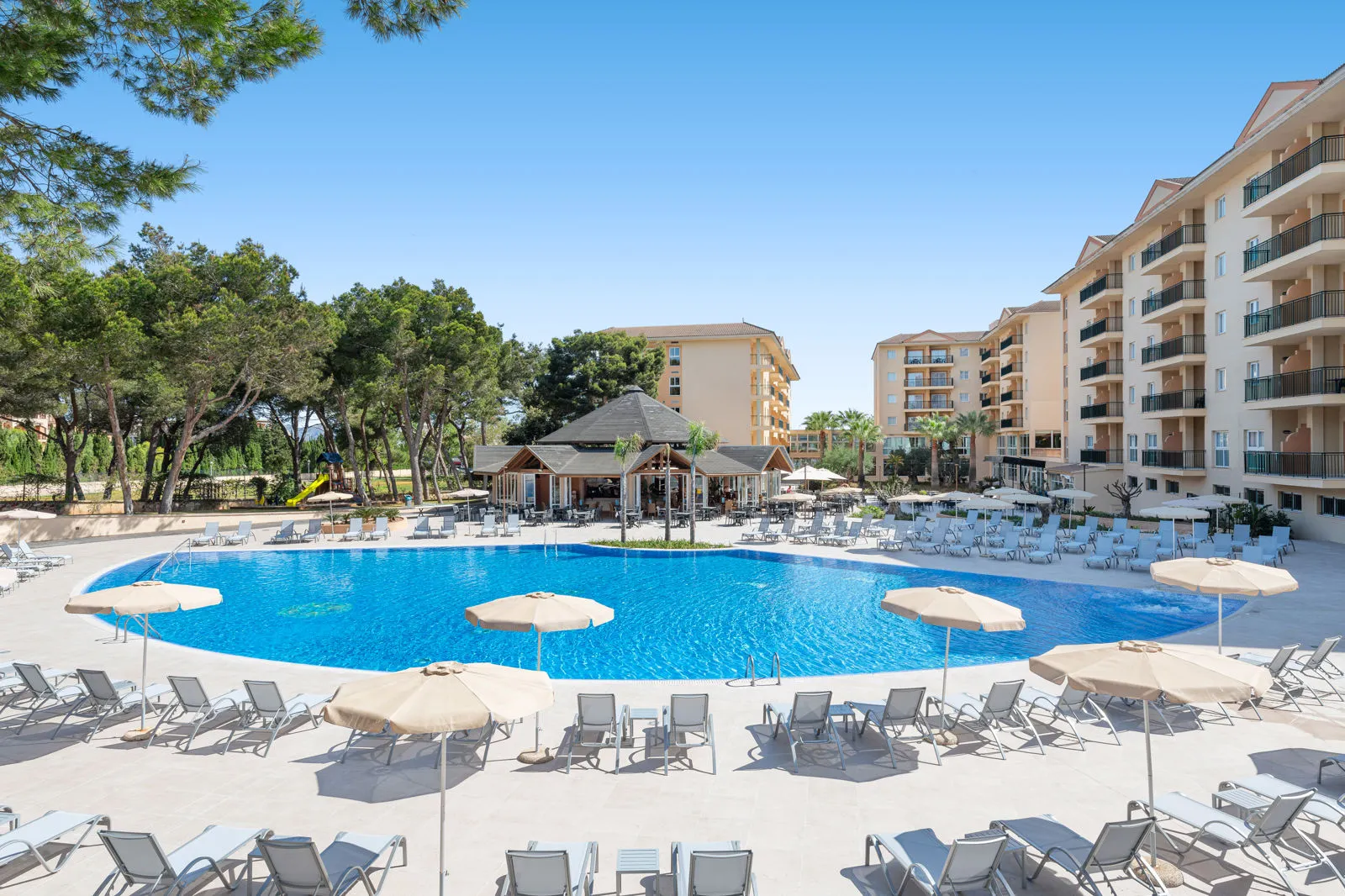 Aparthotel Can Picafort Palace