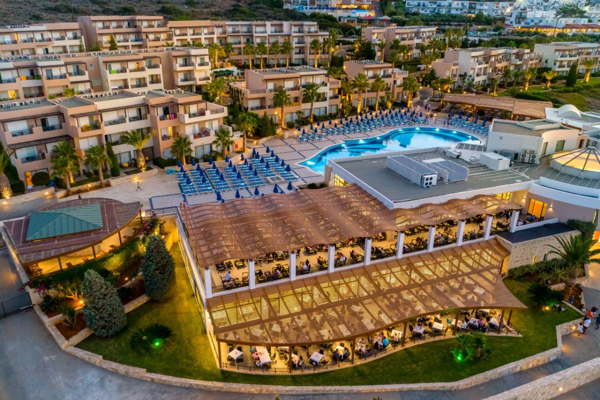 Grand Hotel Holiday Resort — 2